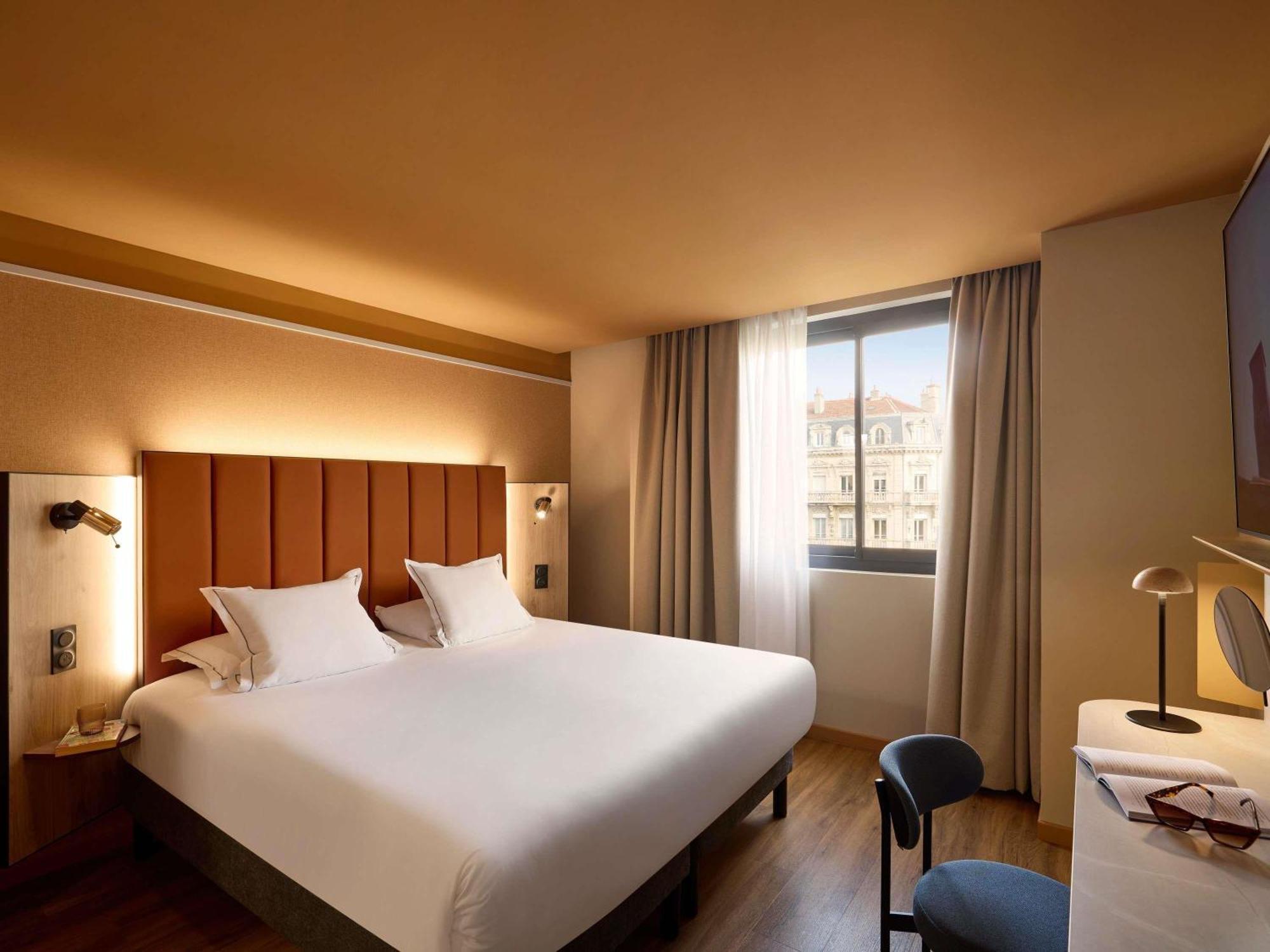 Superior King Room,1771746771:JPEG