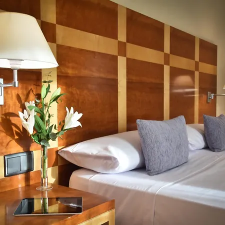 Senator Parque Central-2