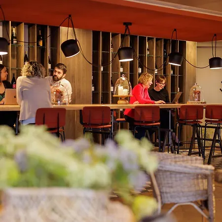 Mercure Valence-2
